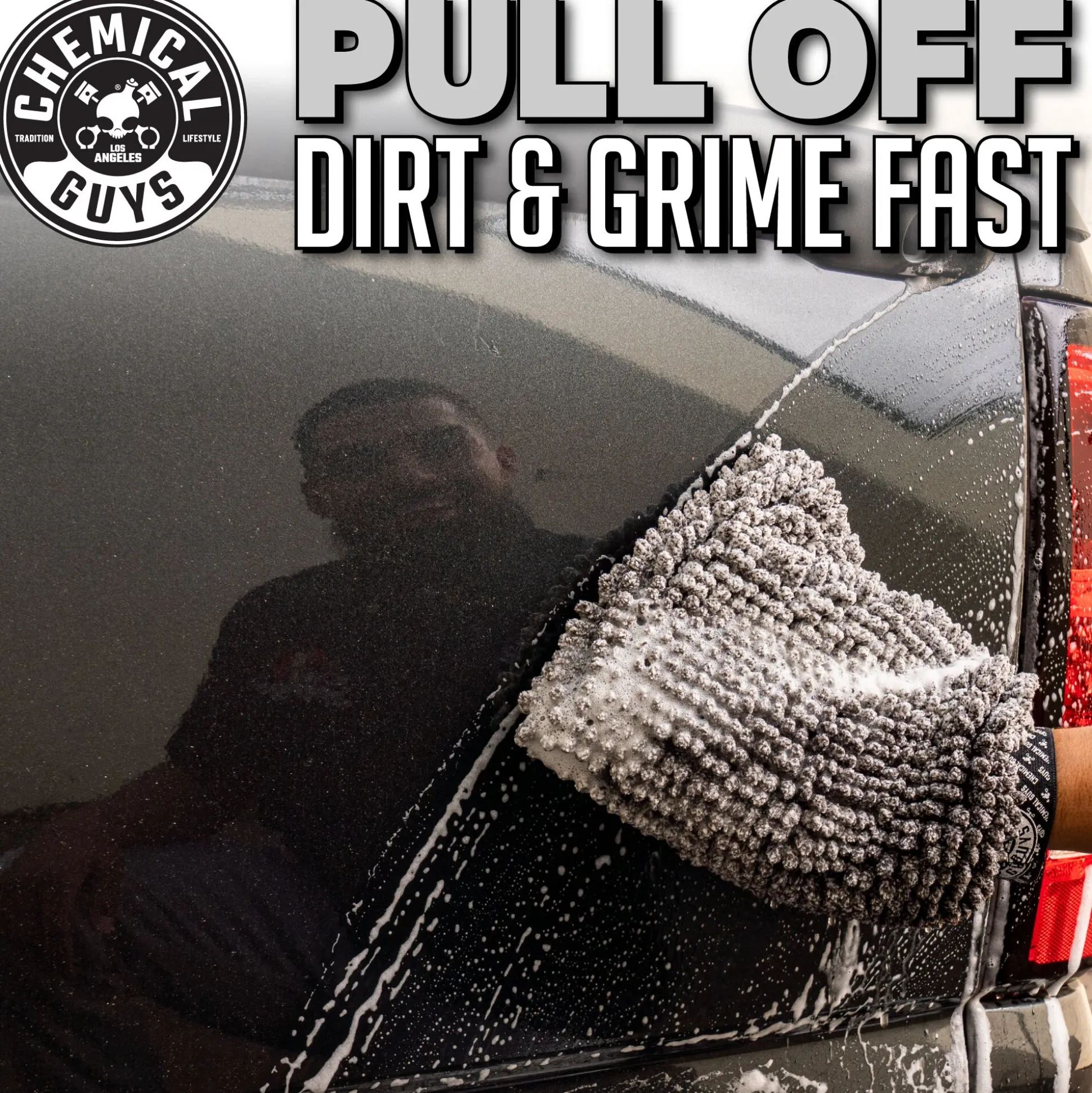 The PileDriver Ultimate Multipurpose Detailing Mitt