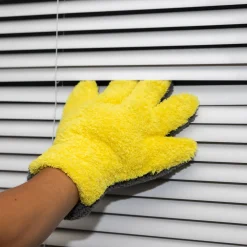 The Stranger Helpful Handy Mitt