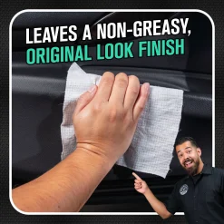 Total Interior Cleaner & Protectant Canister Wipes